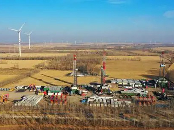 The Liaohe Oilfield has put a new device into use, reducing the comprehensive cost per ton of liquid(圖1) The Liaohe Oilfield has put a new device into use, reducing the comprehensive cost per ton of liquid(圖1)